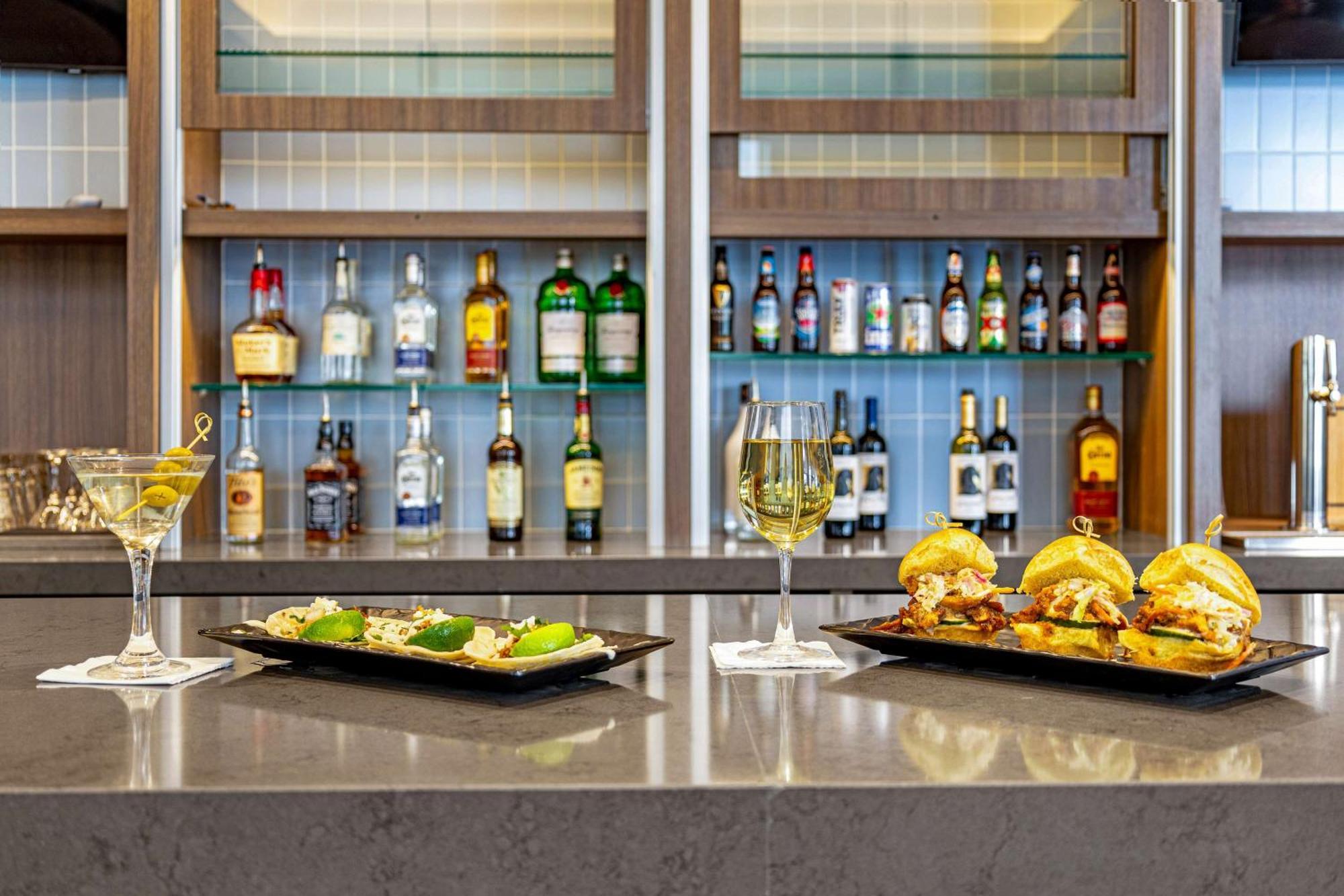 Homewood Suites By Hilton Colorado Springs Airport ภายนอก รูปภาพ